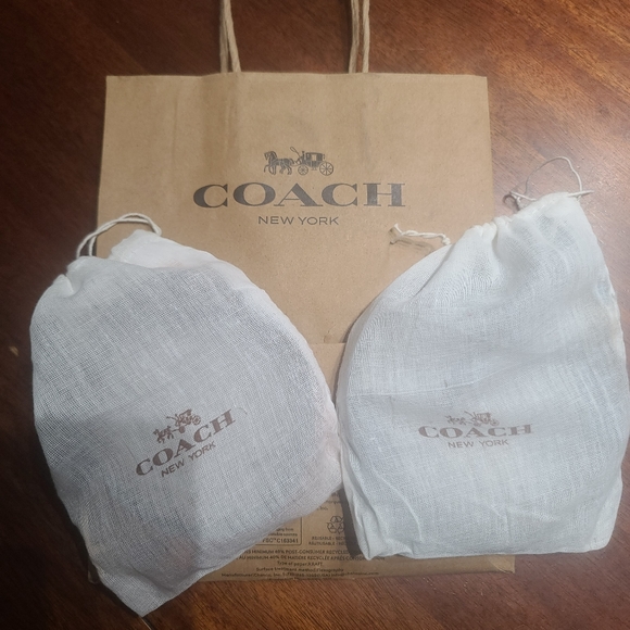 2 COACH authentic NWT women's belts - Picture 3 of 3